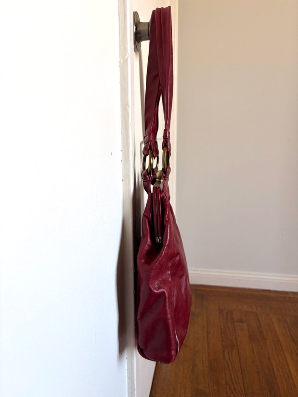 HOBO International Brianne Maroon Leather Frame Shoulder Bag - Picture 4 of 9